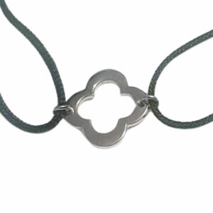 Bracelet cordon motif trèfle or gris